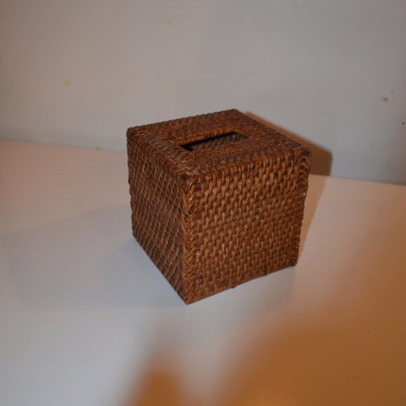 Woven Rattan Square Tissue Box Cover Brown Tropical Decoration, 5.5'x5.5'x5.5' - Picture 3 of 5